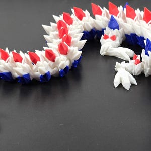 3D Articulated Crystal Dragon