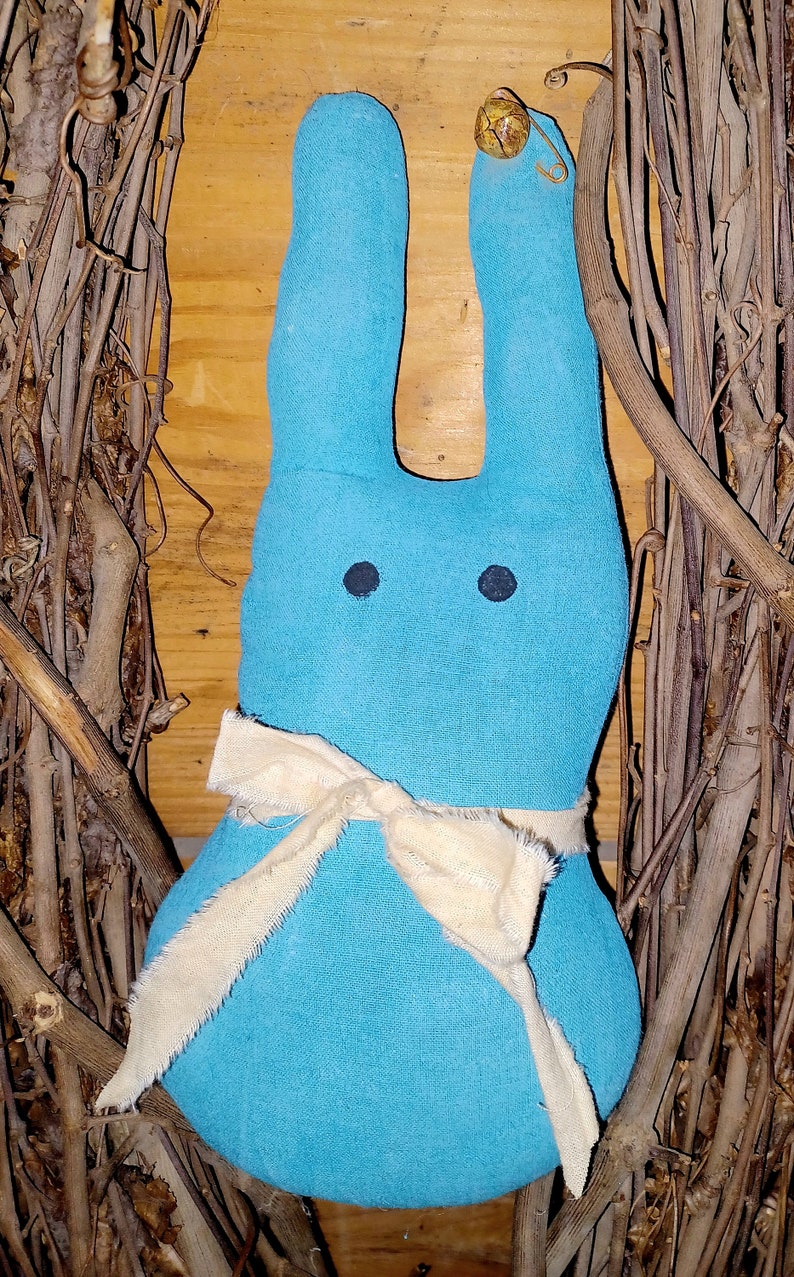 Farm And Country Style Easter Bunny Decorations image 5