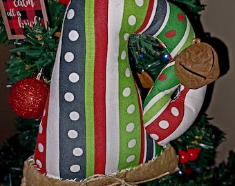 Gorro de Papá Noel navideño de tela caprichoso de Folkart para colgar
