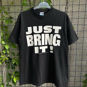 Vintage 2000 The Rock WWE WCW Wrestling T-shirt Size M