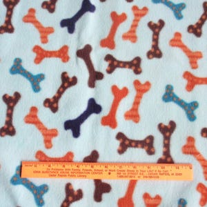 Dog Bed, Colorful Fleece, Crate Pillow,  waterproof, Dog Cushion, Outdoor Orthopedic Dog bed, EGG CARTON, Medium Size, 14&quot;x 23&quot; vinyl bottom