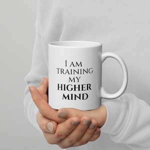 Taza Espiritual SoulOS – “Estoy Entrenando Mi Mente Superior”