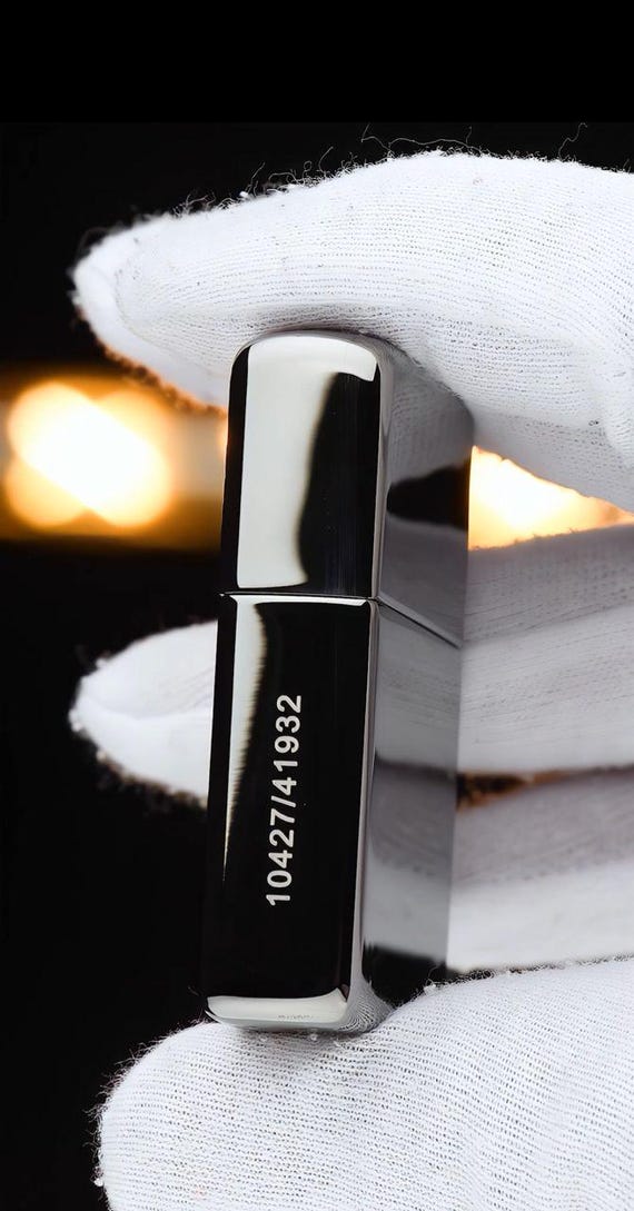 Zippos 80th Anniversary Limited Edition Lighter - 28249 -black