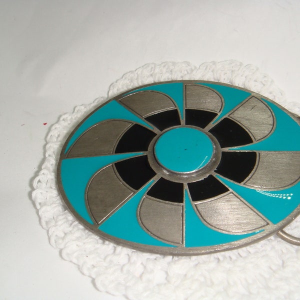 Siskiyou Belt Buckle Turquoise color enamel silvertone pin wheel design 1995