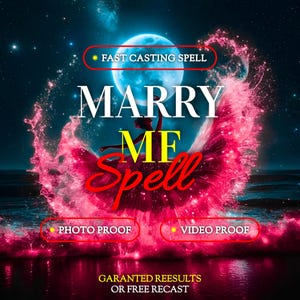Può includere: Opera d'arte digitale con una donna in abito rosa, con le parole "MARRY ME Spell". Il testo include "FAST CASTING SPELL", "PHOTO PROOF" e "VIDEO PROOF". Lo sfondo è un cielo stellato con una luna.