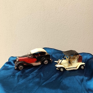 Retro Car Miniatures-Metal Car Set-Handmade Metal Car-Classic Auto Decor-Home Office Decor-Vintage Car Set-Metal Retro Cars