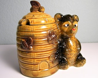 Armbee 1950s 1960s Honey Black Bear Bee Beehive Retro Jar Antique 50s 60s Mid Century Kitchen Decoration Decor Smoky Japan Anthropomorphic