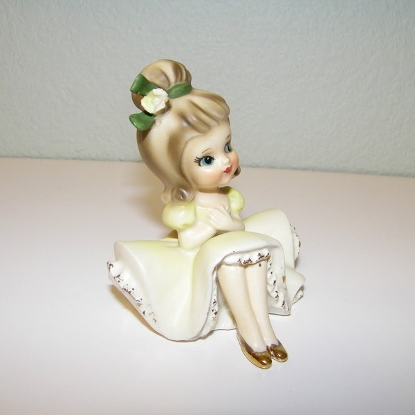 VINTAGE Napco Yellow 50s 60s Bloomer Teen Girl Figurine Ceramic Pottery 1950s 1960s Mid Century Collectible Napcoware Japan C6730 Bouffant