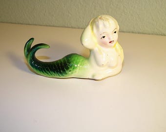 Vintage 1950s 1960s Old Ceramic Mermaid Salt Pepper Shaker Figurine Retro 50s 60s Bathroom Bath Antique Pin Up Decor Mermaids Fish Lefton