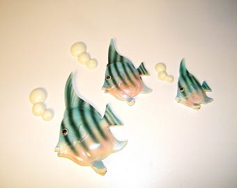 Vintage Old Ceramic Retro 1950s 1960s Norcrest Wall Plaque Set 3 Fish 50s 60s Mermaid Bathroom Bath Decor Antique Pink Blue Lefton Plaques