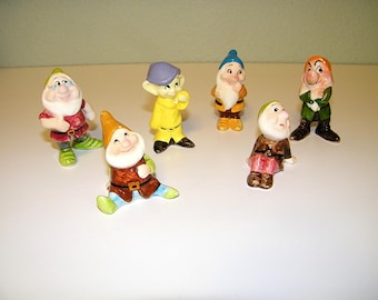 50s 60s Ceramic Hand Painted Seven Dwarfs Walt Disney Productions Figurine Disneyland Japan Snow White Dopey Happy Sneezy Bashful Doc Grumpy