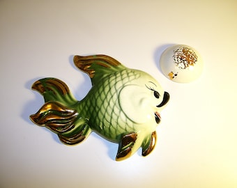 Vintage Green DeForest 1950s 1960s Old Pottery Ceramic Fish Wall Plaque Retro 50s 60s Mermaid Bathroom Bath Decor Mermaids Norcrest Bubble