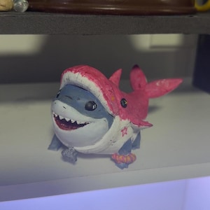 Jeff the landshark figure - Etsy 日本