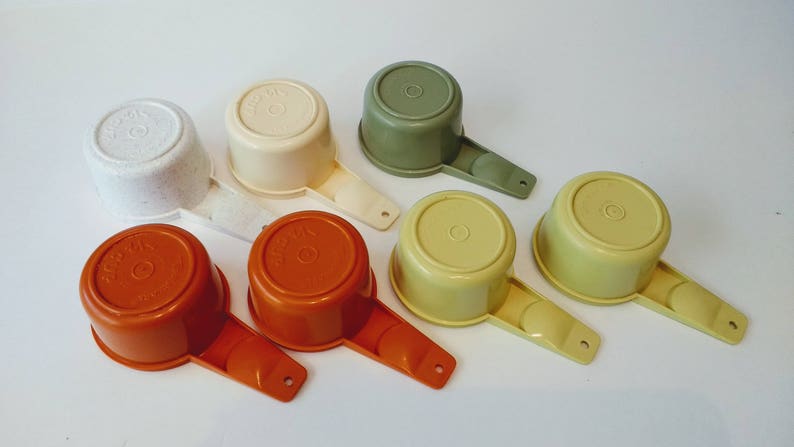 1980s Tupperware Kitchen Gadgets Kitchen Utensils Vintage Tupperware Replacement 12 Cup Measuring Cups All Colors 1970s
