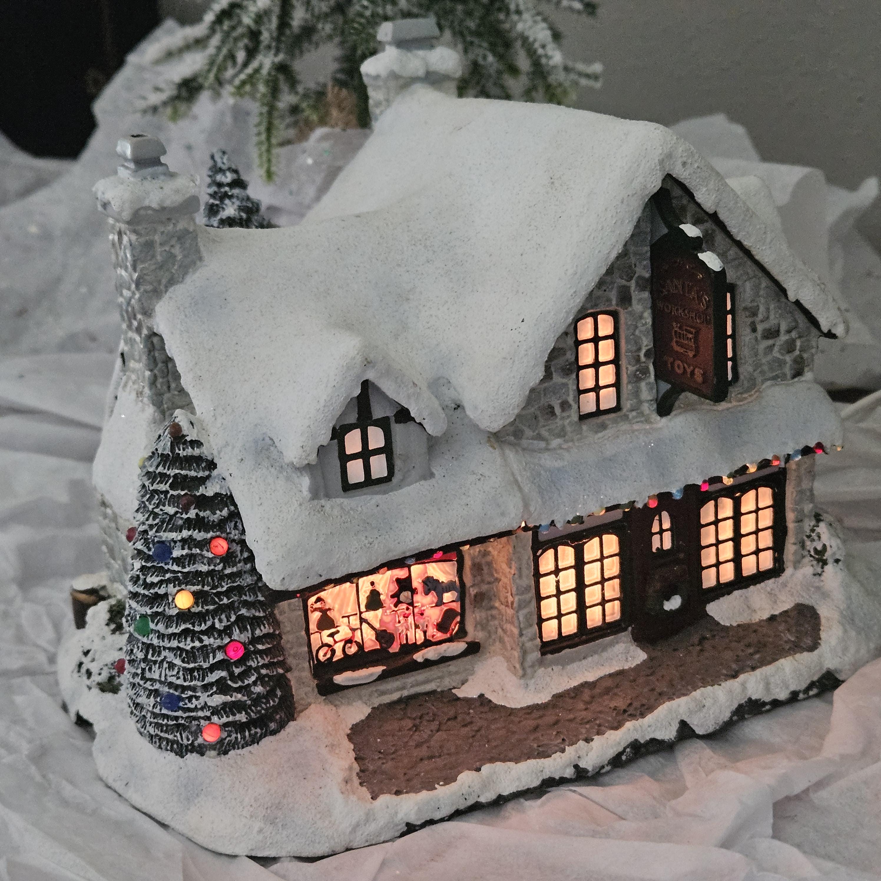 The Dalton House 陶器製クリスマスデコレーション 2001 Vintage Thomas Kinkade's Village Christmas Collection