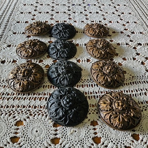 Ornate Medallion Curtain Tie Back Knobs: Gold or Black, Set of 2