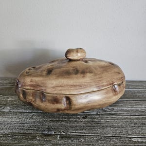 Vintage Ceramic Baked Potato Serving Dish with Lid / Circa 1977