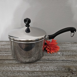 Vintage Farberware Stainless Steel 2 Qt Saucepan with Lid Classic Series