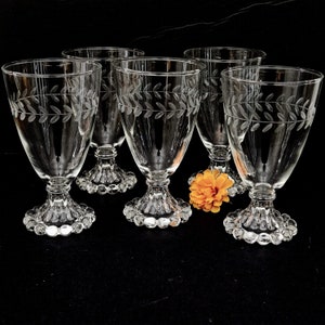 Set of 5 Laurel Band Berwick-Boopie Glasses by Anchor Hocking / 1950&#39;s Water or Wine Goblets