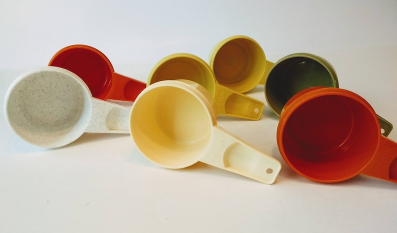 1980s Tupperware Kitchen Gadgets Kitchen Utensils Vintage Tupperware Replacement 12 Cup Measuring Cups All Colors 1970s