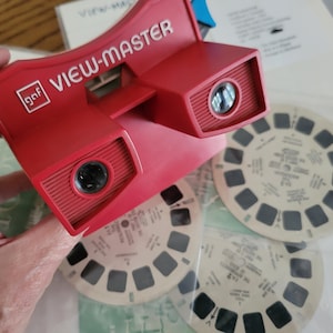 NP Retro Viewfinder With 3 Reels of Naughty Professional Photos 