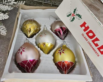 Vintage Holly Glass Teardrop Ornaments Set of 5 in Original Box / Mid-Century