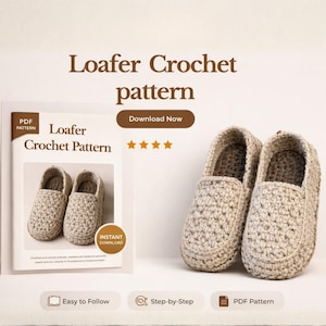 Könnte beinhalten: Ein Paar beige gehäkelte Loafer neben einem Buch mit dem Titel "Loafer Crochet Pattern". Das Bild enthält den Text "Loafer Crochet pattern" und "Download Now". Das Buchcover zeigt ein Paar gehäkelte Loafer. Das Bild enthält auch den Text "Easy to Follow", "Step-by-Step" und "PDF Pattern".