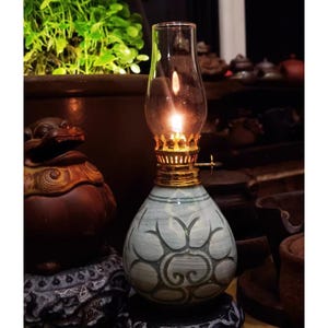 Glasöllampe, Grüne handgemalte Totem-Öllampe, Exquisite Beleuchtungs-Öllampe, Keramik-Warmbutterlampe, Gebetsöllampe, Housewarming-Geschenk