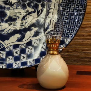 Weiße Glasöllampe, kreative handgemachte keramische Öllampe, traditionelle kampierende Beleuchtungs-öllampe, Housewarming-Geschenk für Freunde