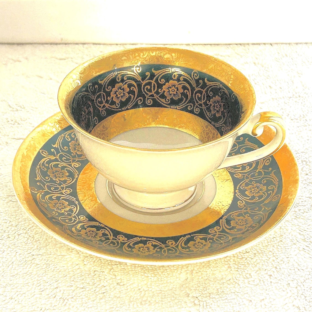 【nk⑅Sフランスアンティークとミニチュア】大判トルコラグNo.760 Vintage Alka Kunst Kronach Bavaria Petite Teacup, Green and Gold