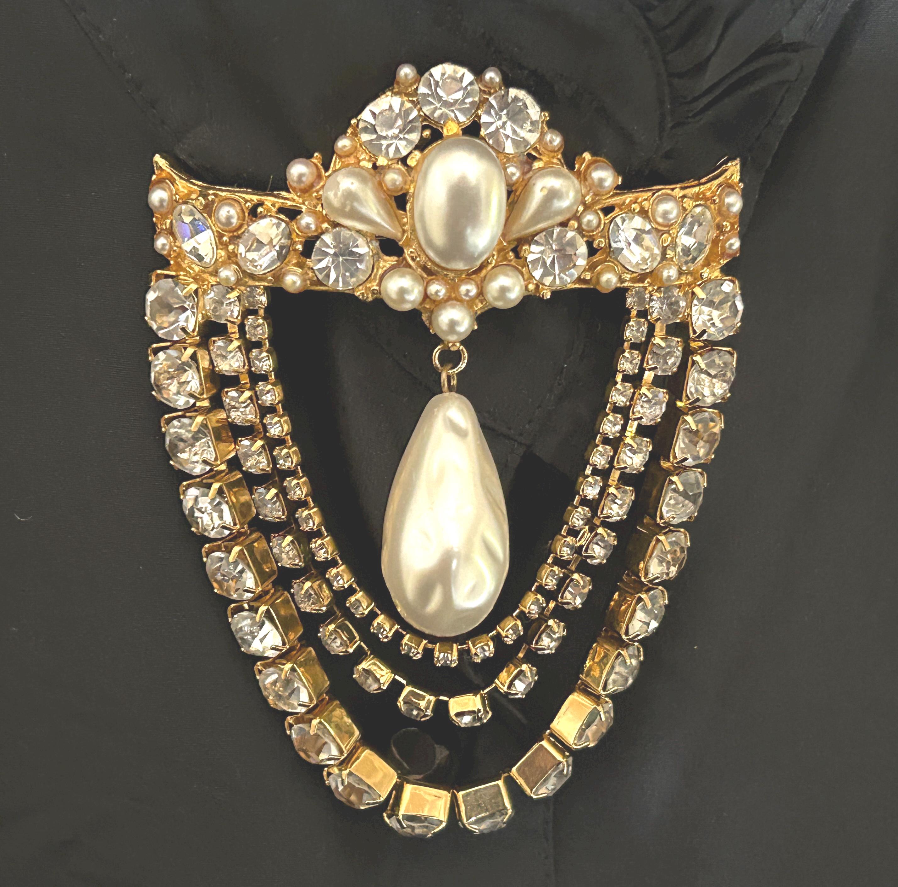Gold Large See Shell Ribbed 2 Piece  Buckle Signed Thelma Deutsch Women Vintage Gold Women Metal Vintage Belt Buckles for sale | eBay main image 3