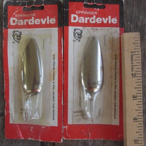 Three Eppinger Dardevle Red/White Stripe Fishing Spoons 1 oz 3 5/8 5- –