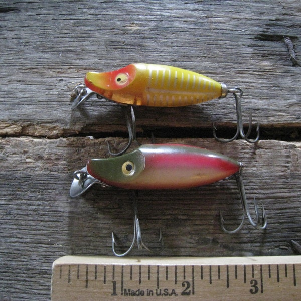 Vintage Fishing Lure /2 Heddon 9110 sinking River Runts       #16