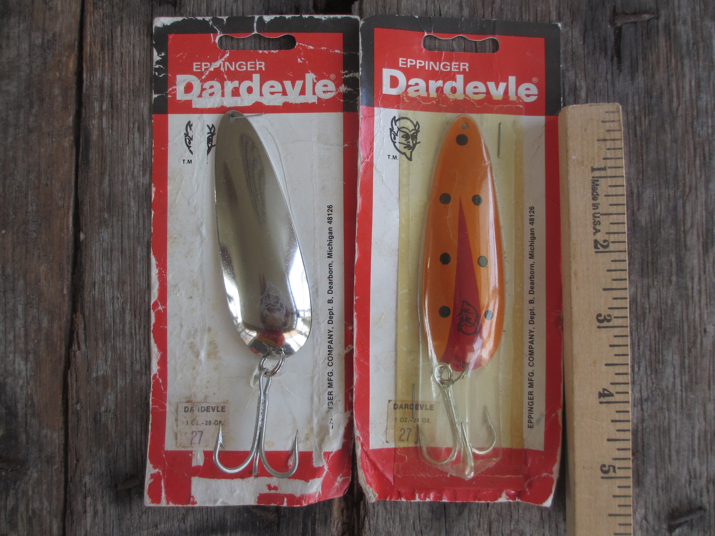 Vintage Fishing Lures /Two Vintage Dardevles 1 oz 3 5/8 inch New , Unused  Lot #5