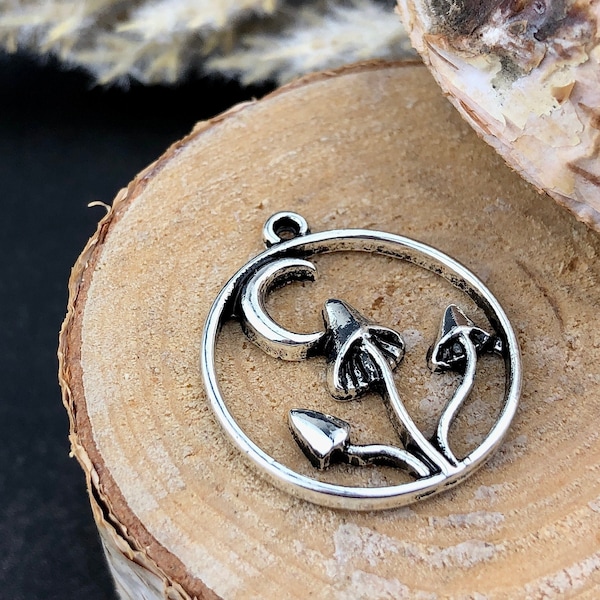 4pcs Silver Mushroom Charm - Crescent Moon Witch Pendant - Hollow Metal Charms - Toadstool - MoonLightSupplies