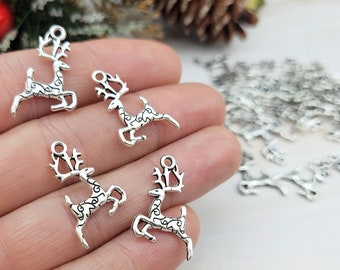 30pcs Silver Reindeer Charms - Christmas Charms - Deer Charm - DIY Jewelry Supplies