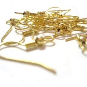270 stuks groothandel gouden oorbelhaken vergulde oordraden Franse haken oorbelcomponent bevindingen gouden oorhaak bulklot oorhaakje afbeelding 3