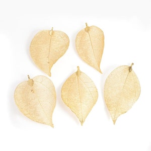 1pcs/4pcs Gold Dipped Real Leaf Pendants - Leaf Charms - Nature Pendants - Gold Pendants - Large Leaf Pendants - Filigree Leaves