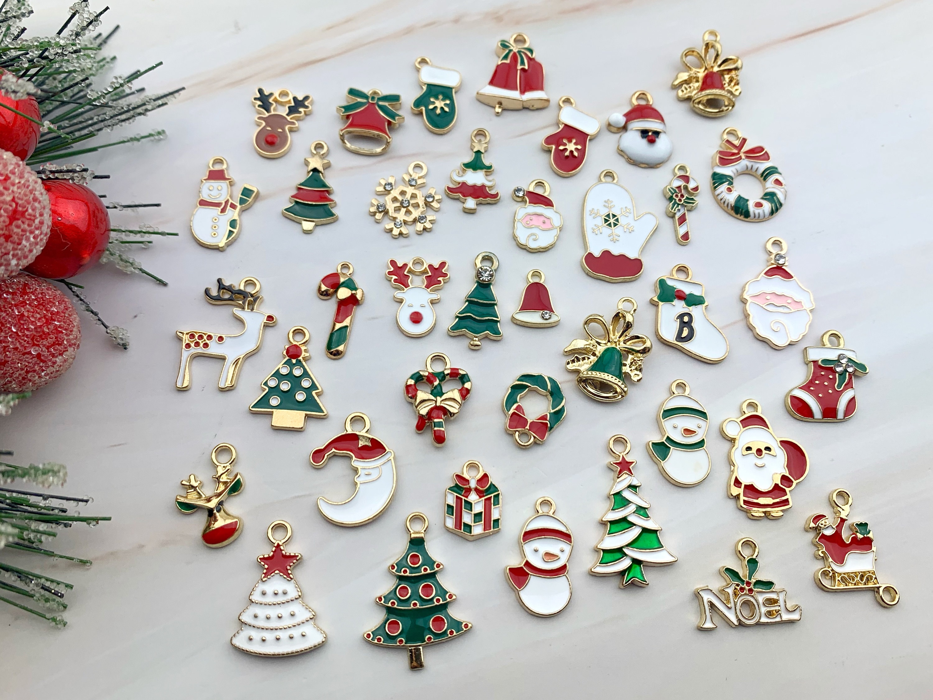 Christmas Beads Charms for Jewelry Making Red Green Bow Jingle Bell Xmas  Tree Snowflake Candy Cane Reindeer Noel Merry Christmas Charm Bulk Crafting