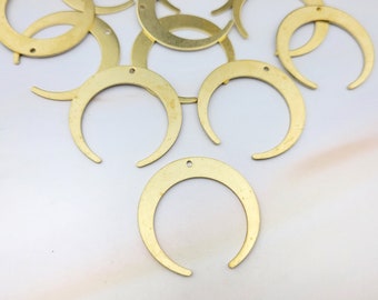 4pcs Gold Plated Brass Crescent Moon Pendants: Celestial Charms (26x27mm)