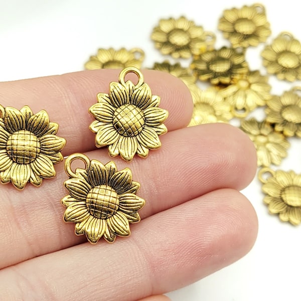 20pcs Gold Sunflower Charms - Sunflower Pendant - Daisy Pendant Charms -