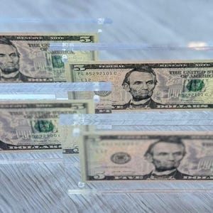 Enkele bankbiljetmagneet helder acryl frame geldhouder valutavitrine.