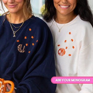 Kürbis-Sweatshirt mit Monogramm, personalisierter Herbst-Rundhalsausschnitt, individuelles Monogramm-Geschenk, Kürbisliebe