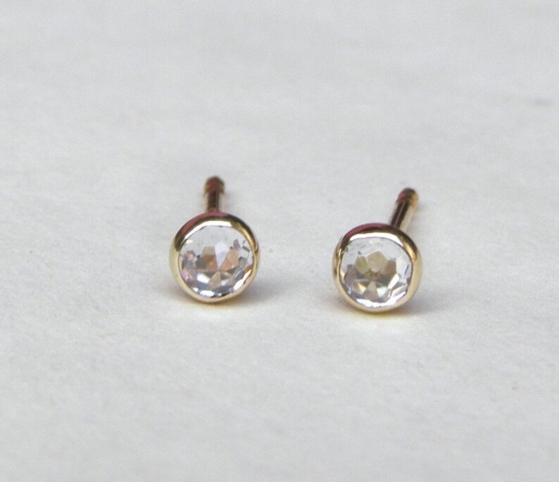 14K Solid gold Stud Earrings 3mm with white topaz stone. image 3