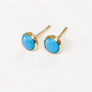 Turquoise 14k gold Stud earrings ,Turquoise stone 6mm, Minimalist earrings, women jewelry zdjęcie 8