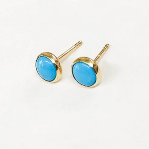 Turquoise 14k gold Stud earrings ,Turquoise stone 6mm, Minimalist earrings, women jewelry zdjęcie 2