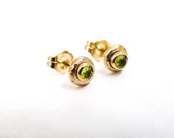 14k green Peridot stud earrings handmade jewelry, Solid gold stud earrings