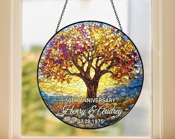 Gepersonaliseerd cadeau 50e huwelijksverjaardag – Gouden levensboom gebrandschilderd glas Suncatcher aandenken voor haar, familienamen, gouden jubileum