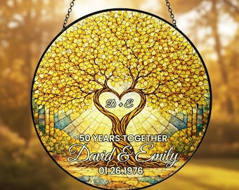Tree of Life 50e gouden huwelijksverjaardag Suncatcher - gepersonaliseerd glas-in-loodcadeau voor ouders, familie, stel en huwelijksfeest