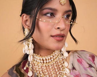 Pearl Facelet - Golden Brass Face Jewelry